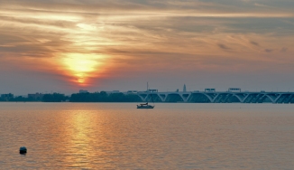 Sunset over the Potomac looking north to the Woodrow Wilson Bridge.
